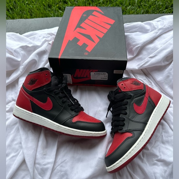 Banned/ Bred Jordan 1's